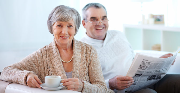 Séniors heureux grâce au viager